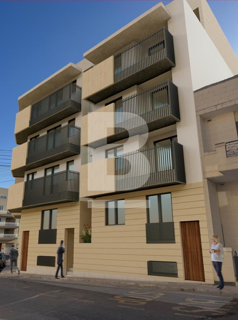 Elevated Ground Floor Maisonette For Sale